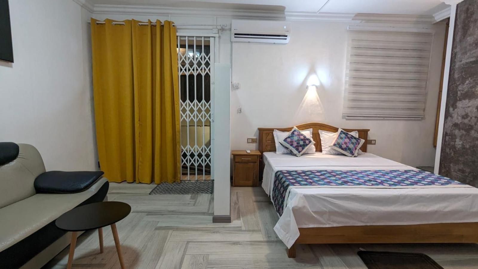 Happy House - Cosy Apartment With Private Pool And Walking Distance To Blue Bay Beach Bagian luar foto